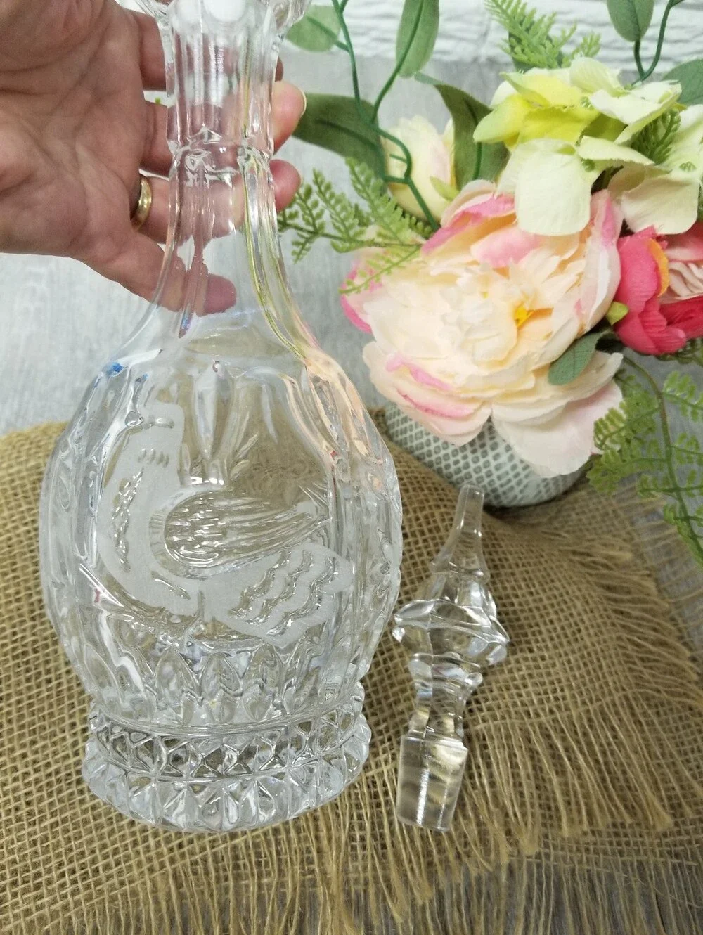 Vintage D' Adriana Las Aves Crystal Decanter